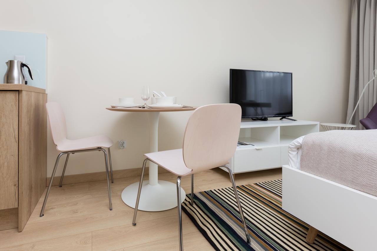 Aparthotel Hello Halicka 5